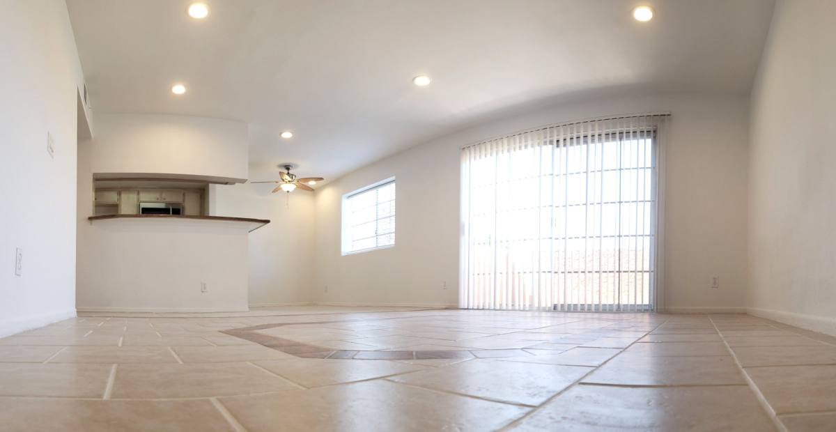 Apartment for rent at 11020 Hesby St, North Hollywood, CA 91601