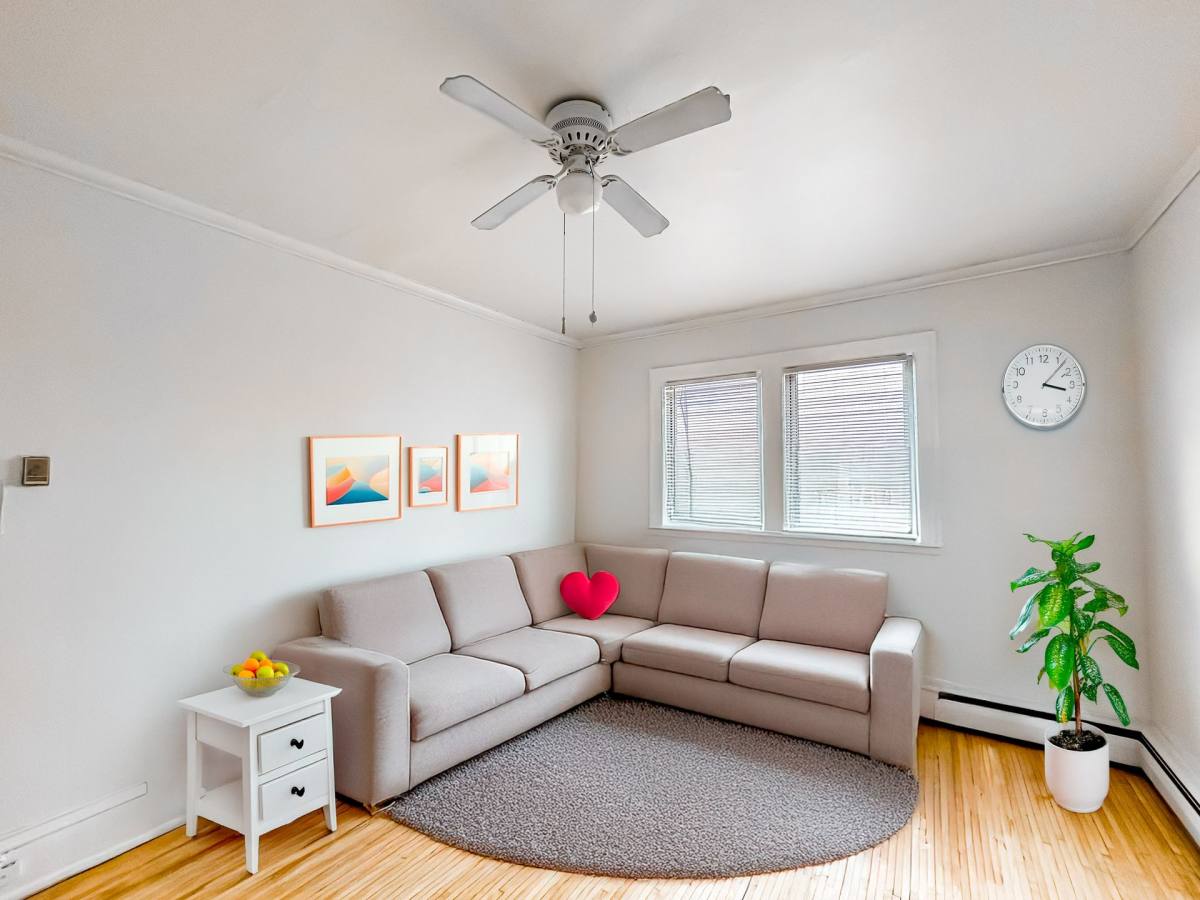 Apartment for rent at 2121 Hennepin Ave S, Minneapolis, MN 55405