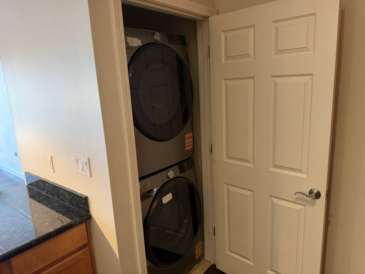 Condo for rent at 2756 McKnight Crossing Court, Saint Louis, MO 63124
