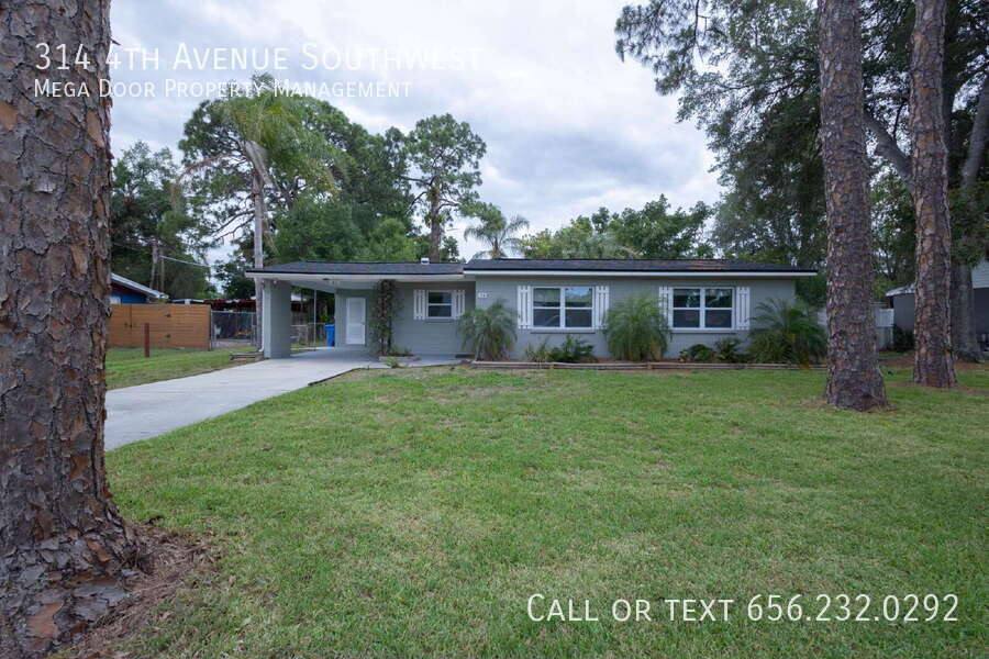 House for rent at 314 4th Ave SW, Ruskin, FL 33570
