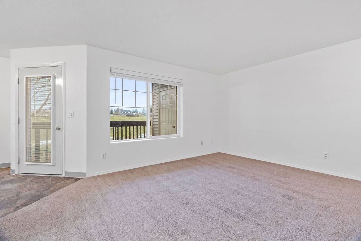 Apartment for rent at 11022 NE 18th St, Vancouver, WA 98684