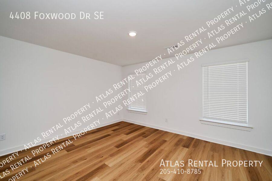 House for rent at 4408 Foxwood Dr SE, Decatur, AL 35603