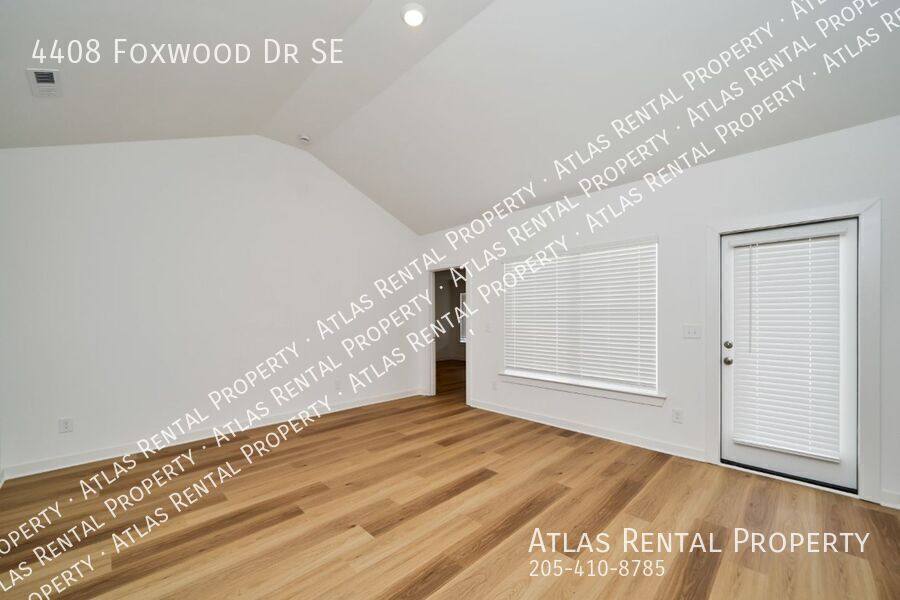 House for rent at 4408 Foxwood Dr SE, Decatur, AL 35603