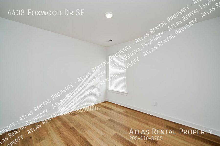 House for rent at 4408 Foxwood Dr SE, Decatur, AL 35603