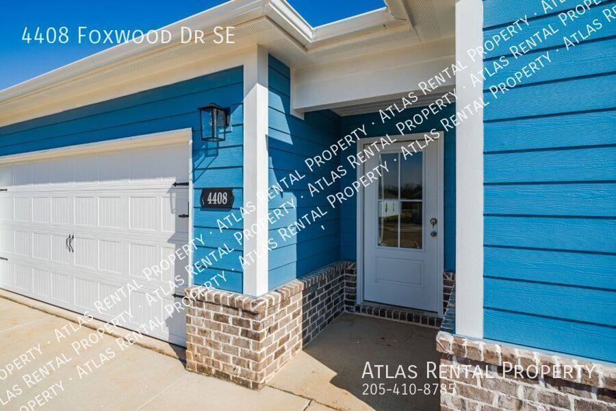 House for rent at 4408 Foxwood Dr SE, Decatur, AL 35603