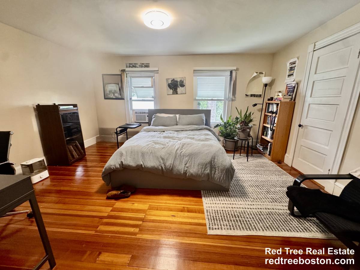 Apartment for rent at 36 Simpson Ave #2, Somerville, MA 02144
