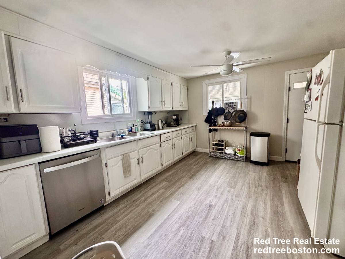 Apartment for rent at 36 Simpson Ave #2, Somerville, MA 02144