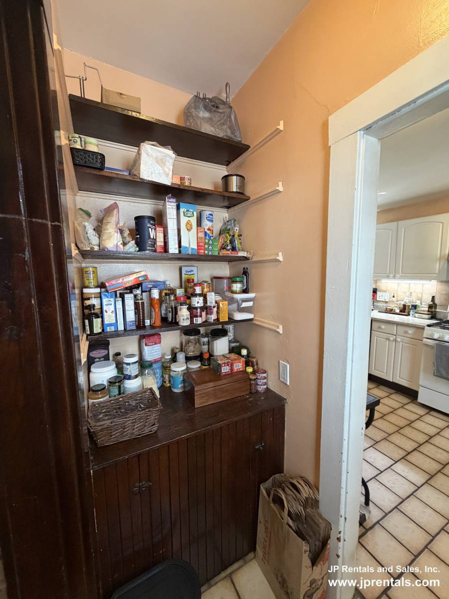 Apartment for rent at 19 Estrella St #1, Jamaica Plain, MA 02130