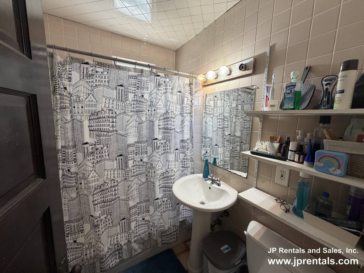 Apartment for rent at 19 Estrella St #1, Jamaica Plain, MA 02130