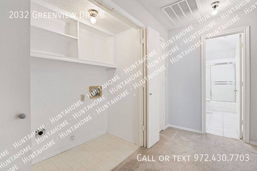 House for rent at 2032 Greenview Dr #B, Carrollton, TX 75010
