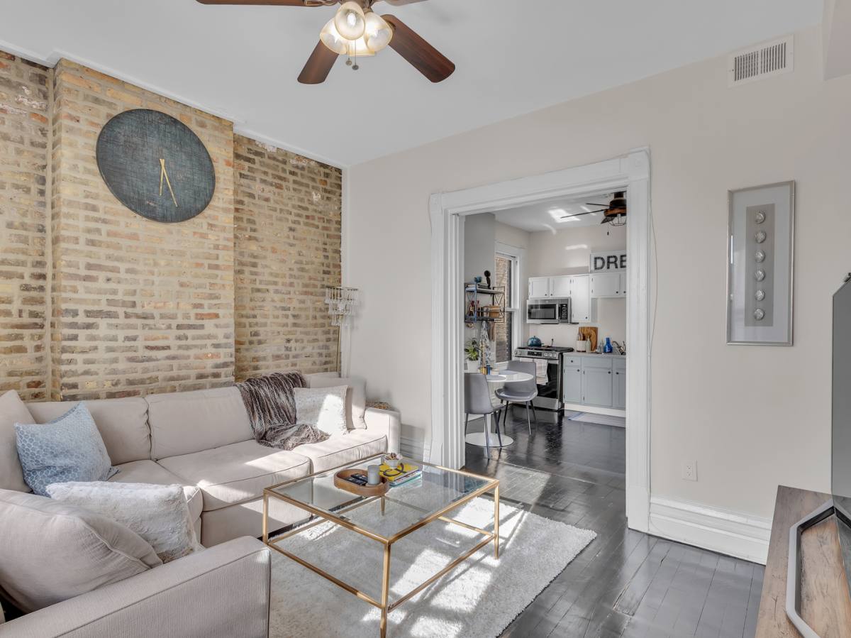 Apartment for rent at 1903 N Sheffield Ave #3, Chicago, IL 60614