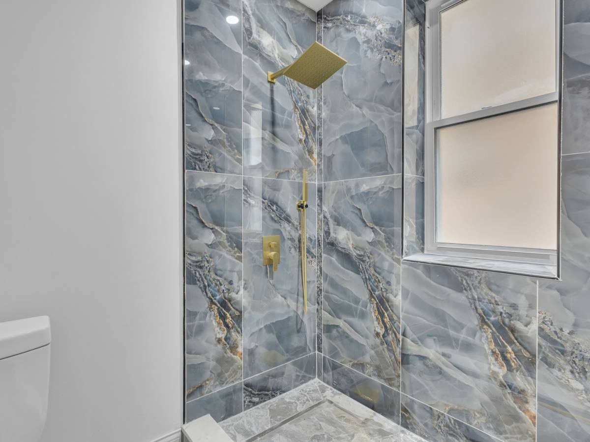 Apartment for rent at 2109 N Spaulding Ave #1, Chicago, IL 60647