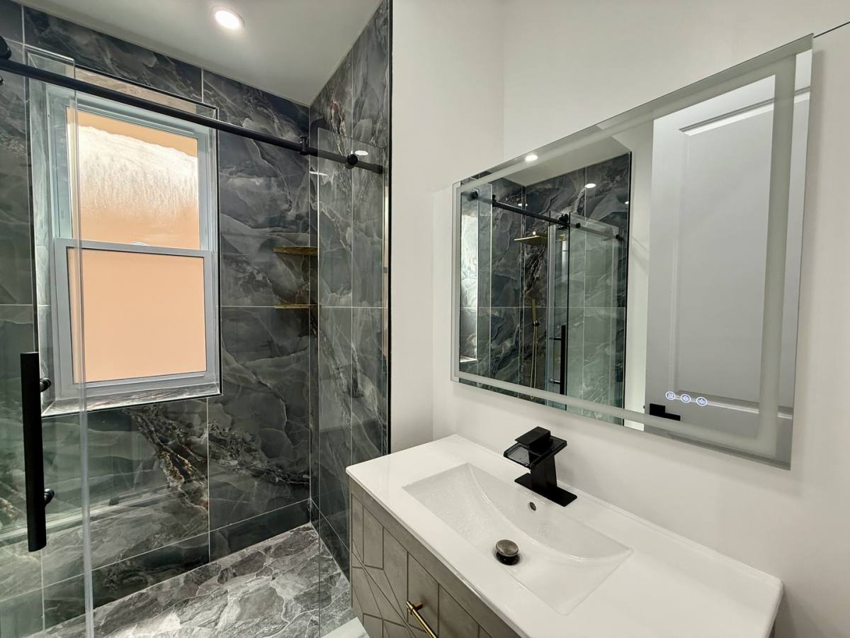 Apartment for rent at 2109 N Spaulding Ave #1, Chicago, IL 60647