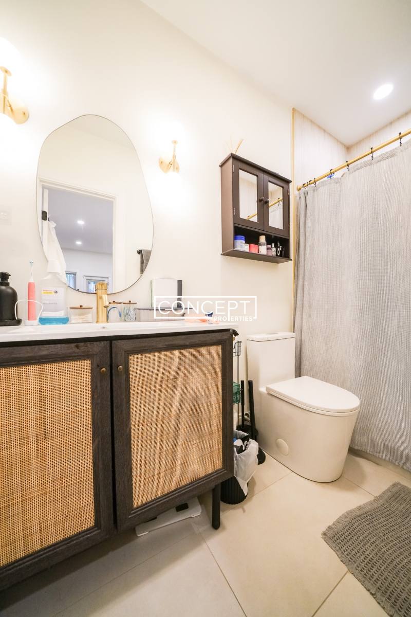 Apartment for rent at 308 Saratoga #1, East Boston, MA 02128
