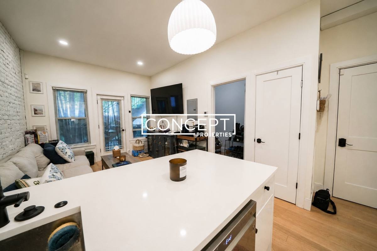 Apartment for rent at 308 Saratoga #1, East Boston, MA 02128