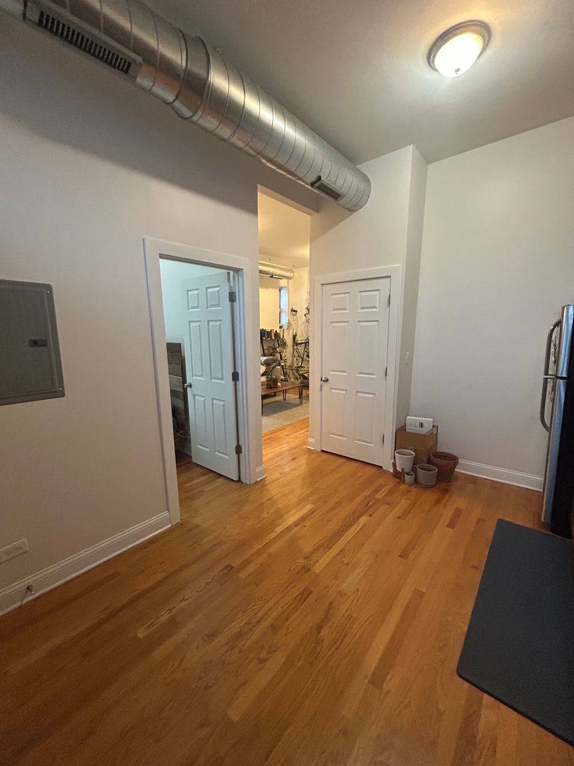 Apartment for rent at 2559 W N Ave #3R, Chicago, IL 60647