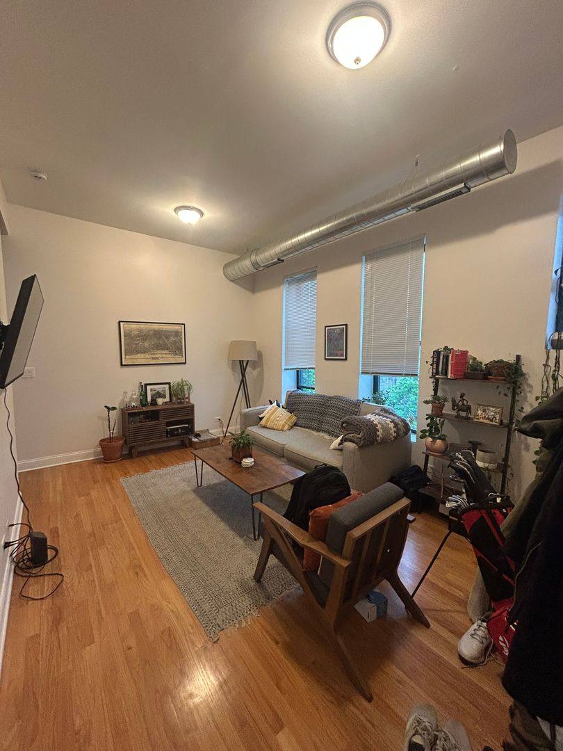 Apartment for rent at 2559 W N Ave #3R, Chicago, IL 60647