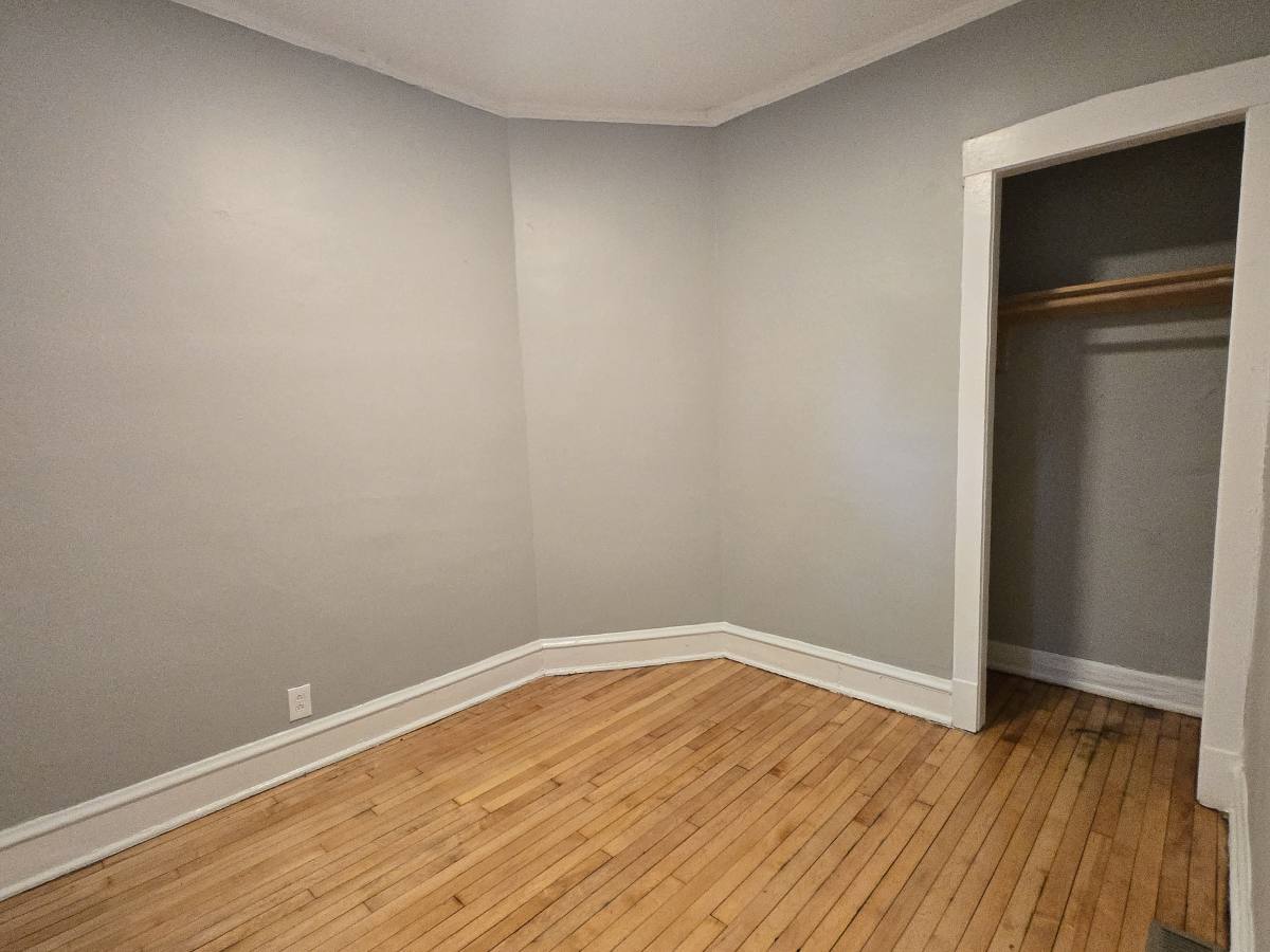 Apartment for rent at 6525 S Evans Ave #1, Chicago, IL 60637