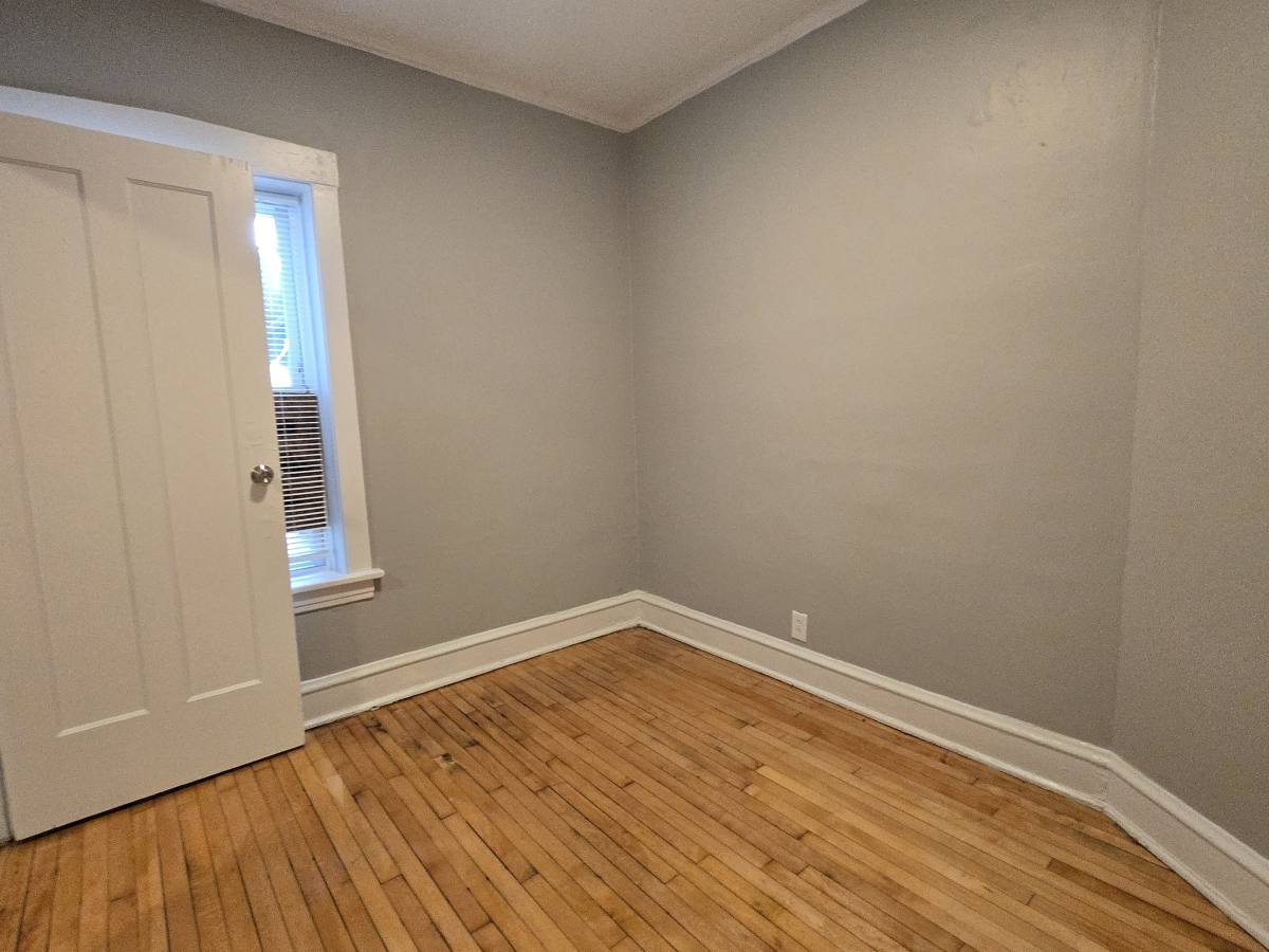 Apartment for rent at 6525 S Evans Ave #1, Chicago, IL 60637