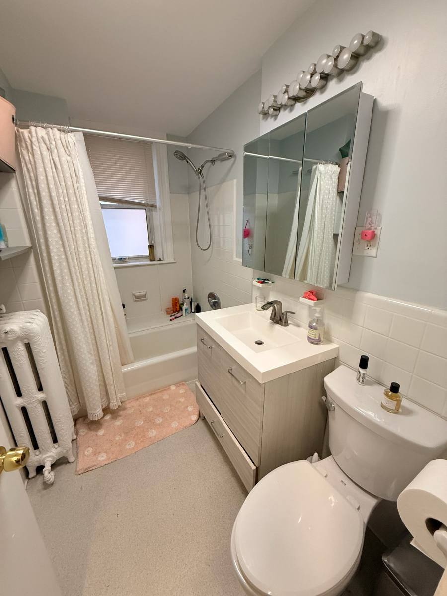 Apartment for rent at 31 Dwight St #2, Brookline, MA 02446