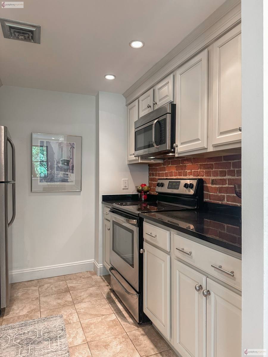 Condo for rent at 79 Gainsborough St #204, Boston, MA 02115