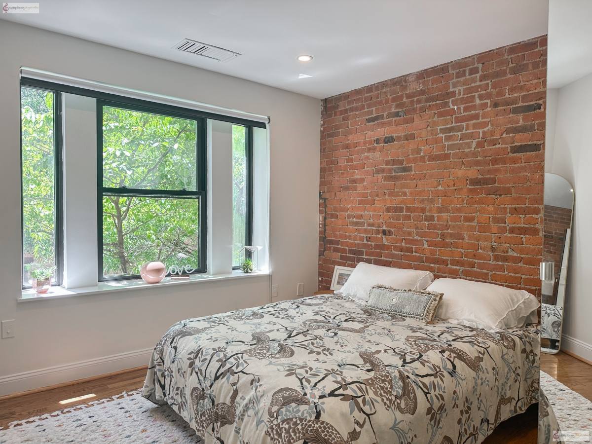 Condo for rent at 79 Gainsborough St #204, Boston, MA 02115