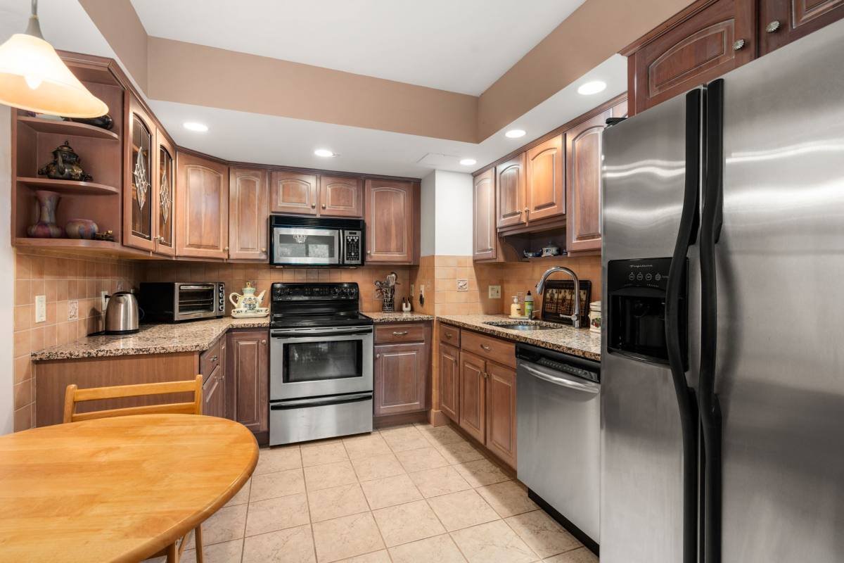 Apartment for rent at 1731 Beacon #221, Brookline, MA 02445