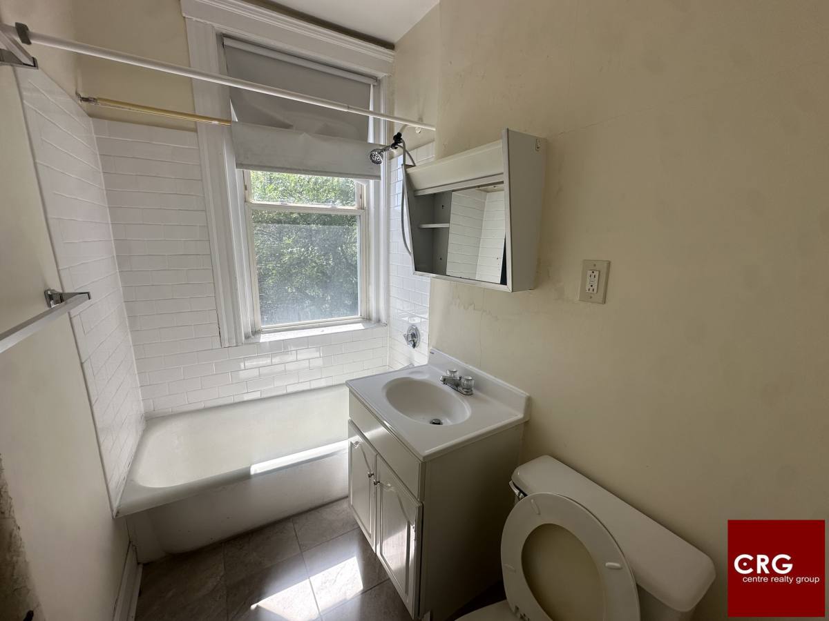 Apartment for rent at 134-135 Washington St #U42, Brighton, MA 02135
