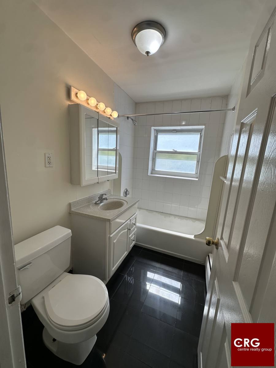 Apartment for rent at 33-34 Gardner St #U5, Allston, MA 02134