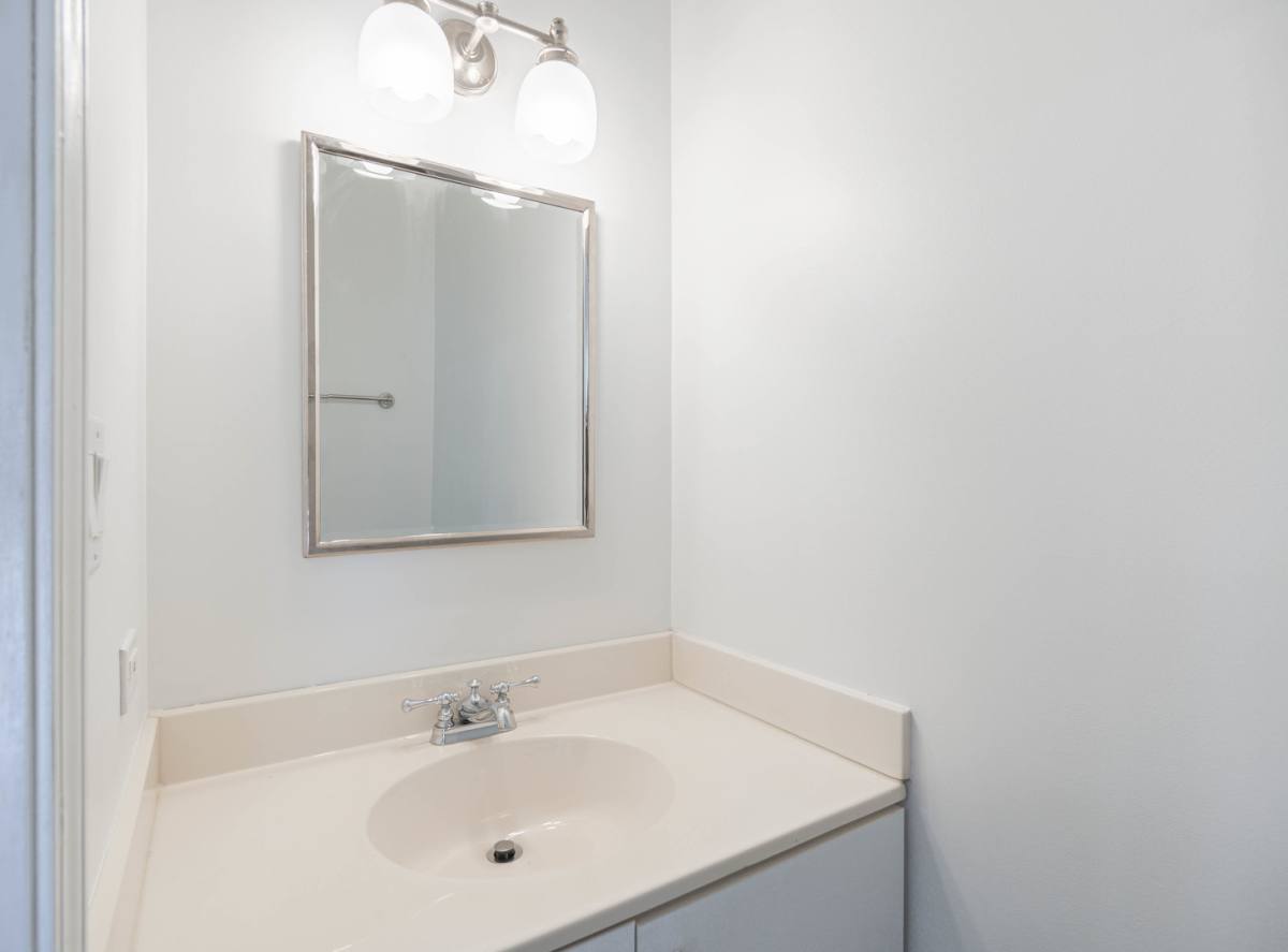 Townhouse for rent at 1781 W Altgeld St #O, Chicago, IL 60614