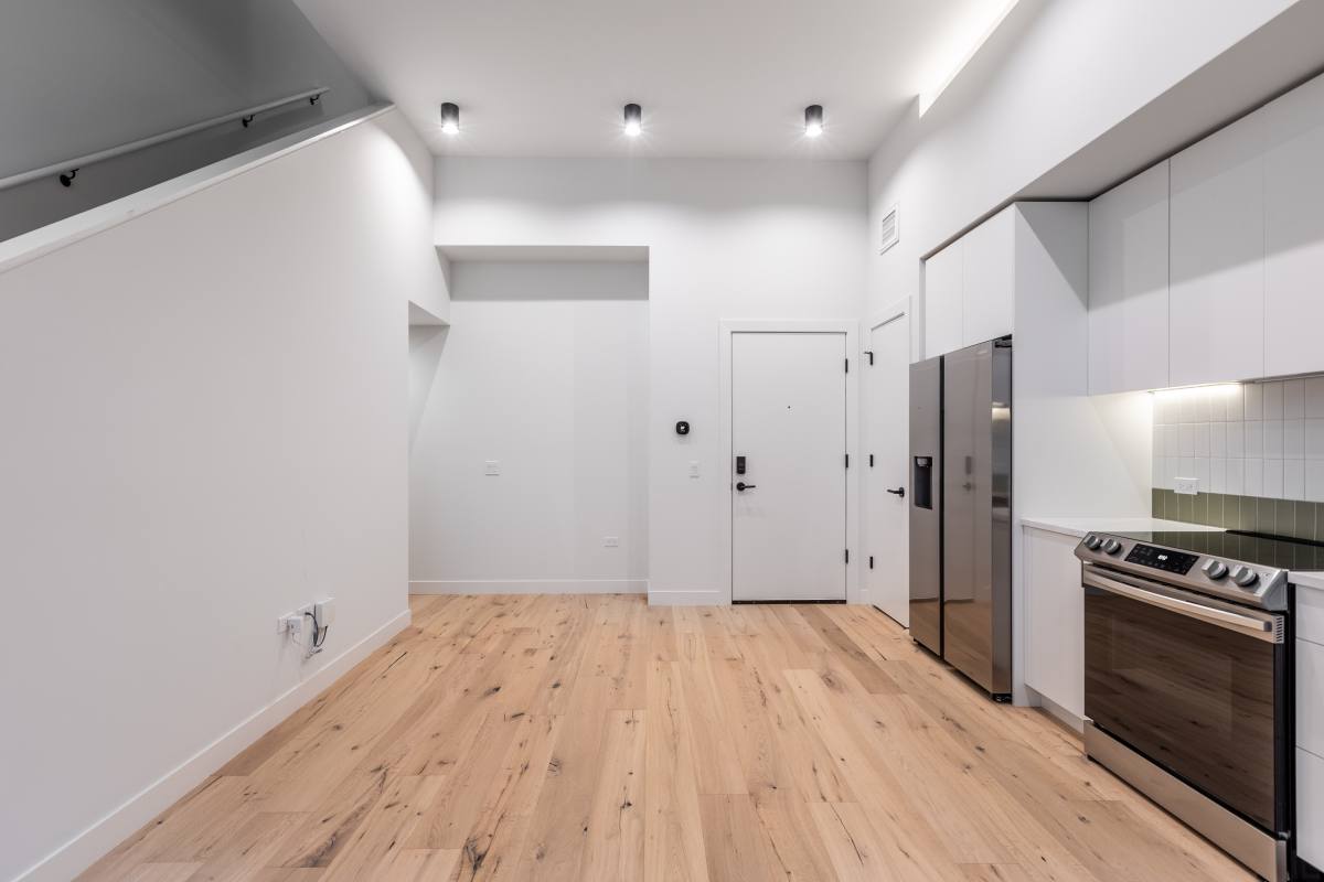 Apartment for rent at 1700 Oak Ave #6, Evanston, IL 60201
