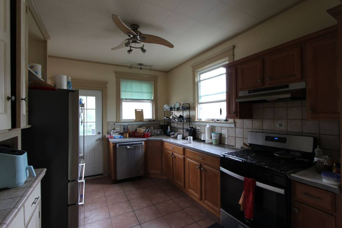 Apartment for rent at 2012 Shady Ave, Pittsburgh, PA 15217