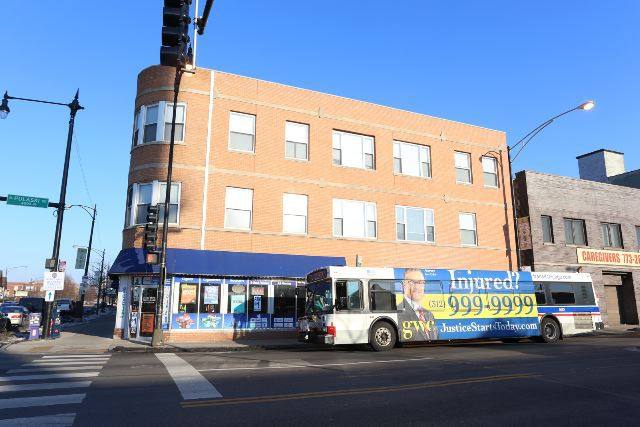 Apartment for rent at 3957 Irving Park #D703, Chicago, IL 60618