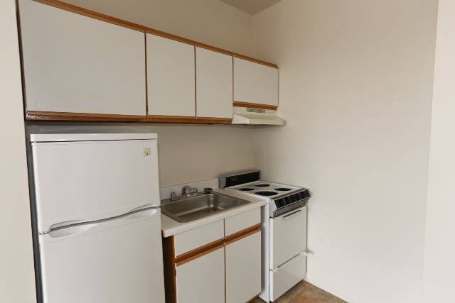 Apartment for rent at 3957 Irving Park #D703, Chicago, IL 60618