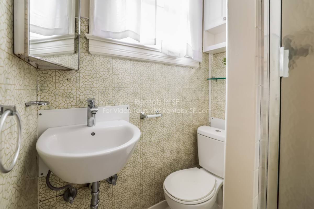 Apartment for rent at 389 San Jose Ave #A, San Francisco, CA 94110