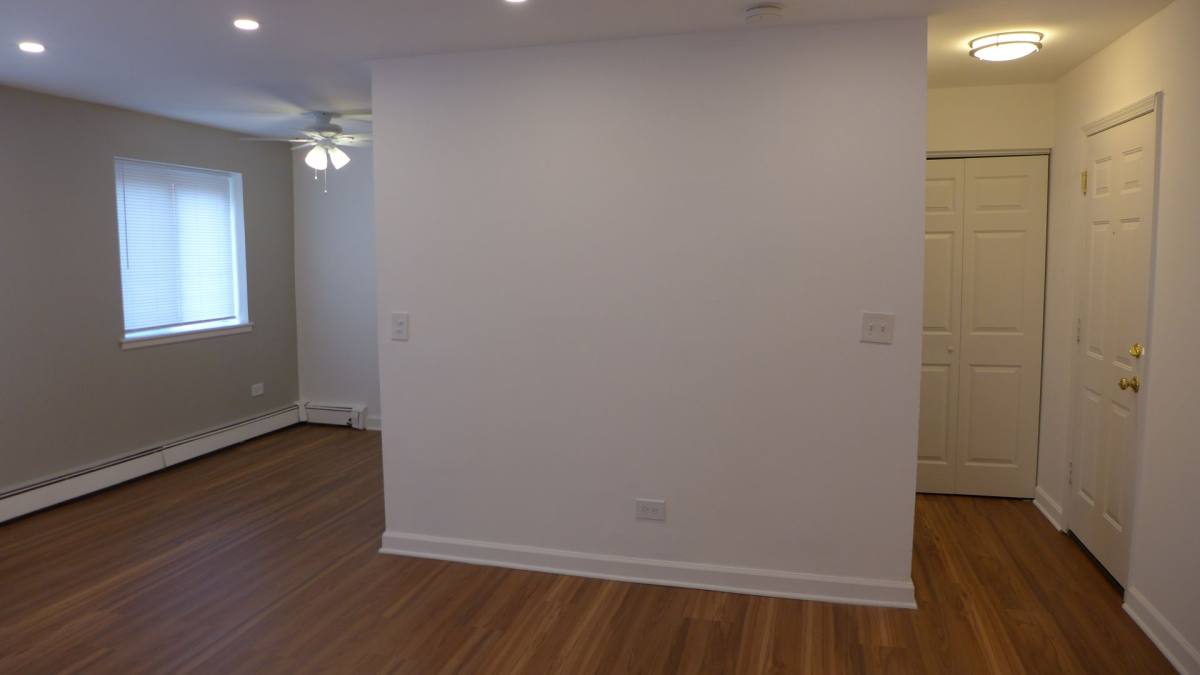Apartment for rent at 5300 N Sheridan Rd, Chicago, IL 60640
