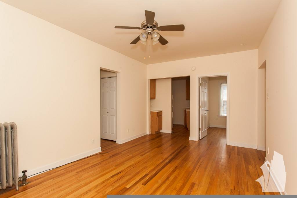 Apartment for rent at 3922 N Pine Grove Ave #3, Chicago, IL 60613