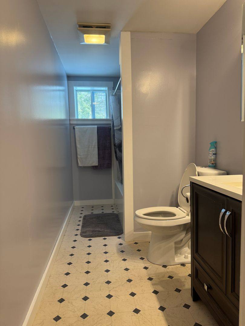 House for rent at 319 Victory Dr, Newbury, VT 05051