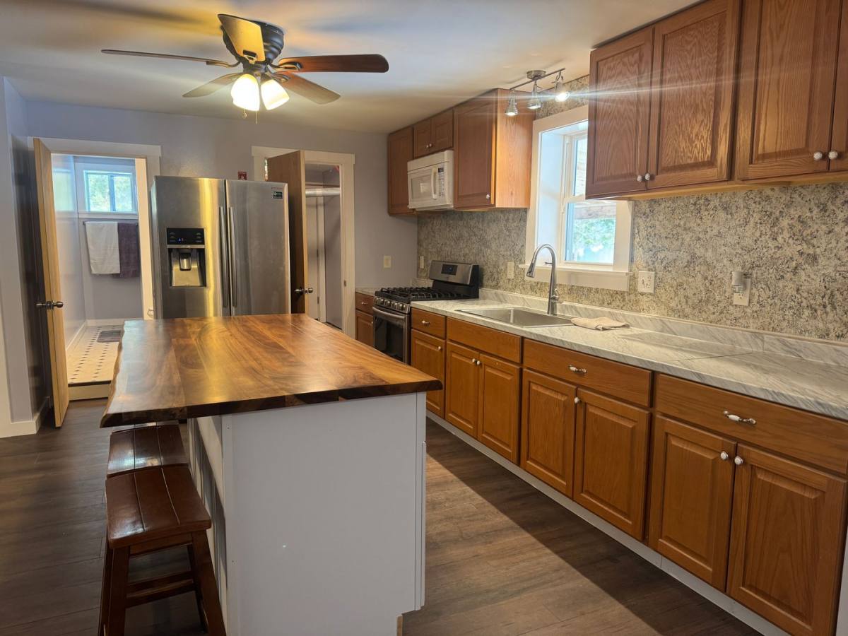 House for rent at 319 Victory Dr, Newbury, VT 05051