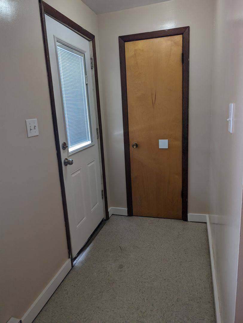 Apartment for rent at 9 Iron St, Canonsburg, PA 15317