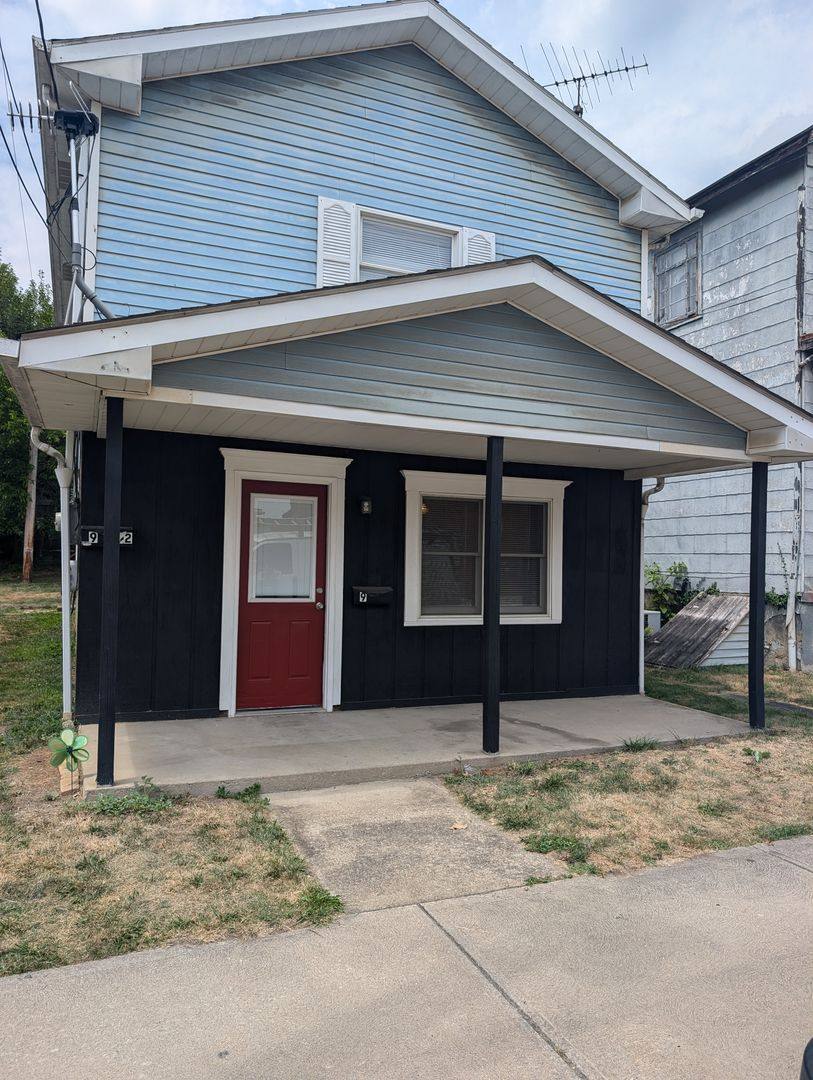 Apartment for rent at 9 Iron St, Canonsburg, PA 15317