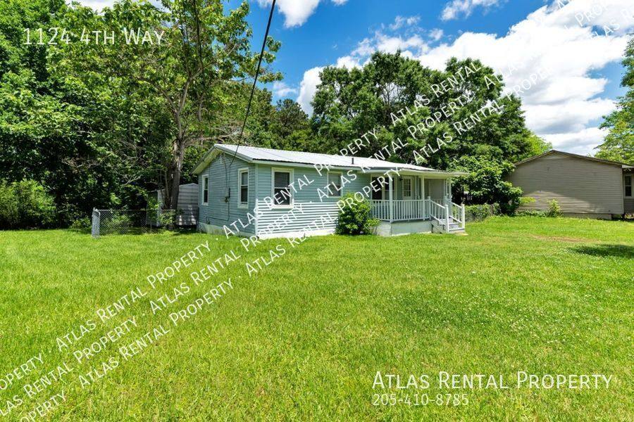 House for rent at 1124 4th Way, Pleasant Grove, AL 35127