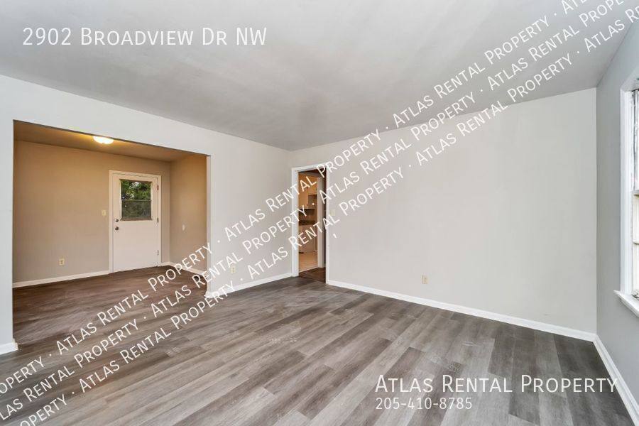 House for rent at 2902 Broadview Dr NW, Huntsville, AL 35810