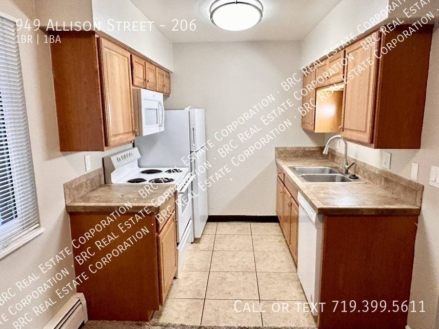 Apartment for rent at 949 Allison St #206, Denver, CO 80214
