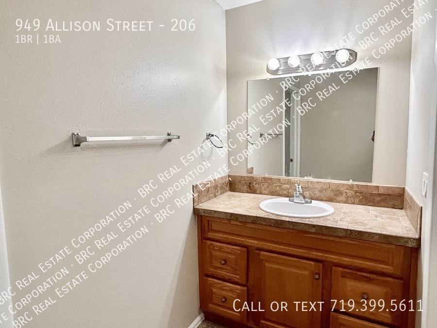 Apartment for rent at 949 Allison St #206, Denver, CO 80214