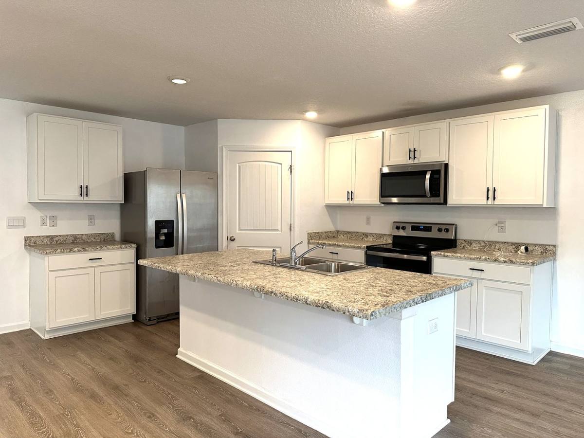 House for rent at 3262 Chapelwood Dr, Crestview, FL 32539