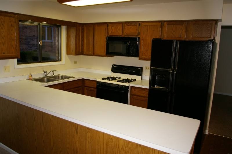 Townhouse for rent at 314 Morningside Dr #B, Bloomingdale, IL 60108