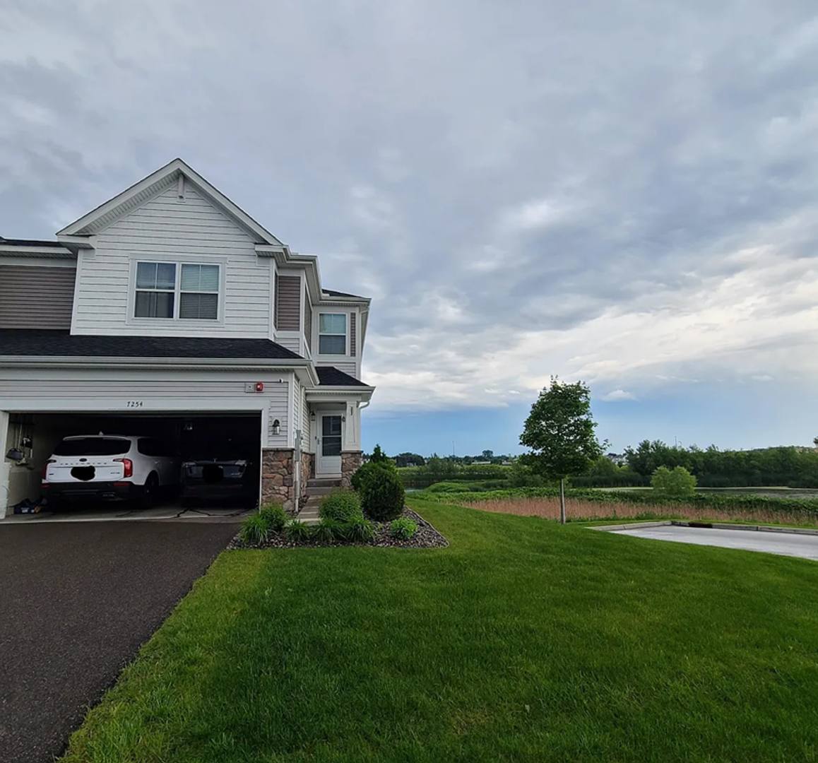 Townhouse for rent at 7254 Yellowstone Court N, Maple Grove, MN 55311