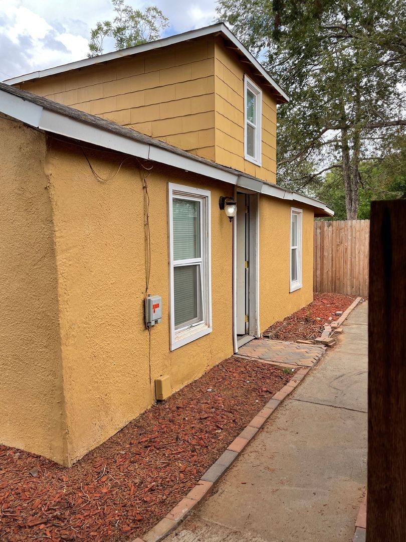 Apartment for rent at 3320 28th St, Lubbock, TX 79410