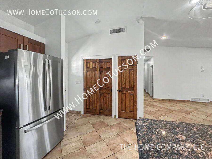 House for rent at 5121 E 6th St, Tucson, AZ 85711